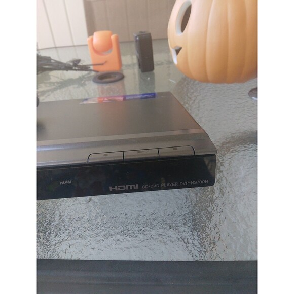 Sony DVP-NS700H DVD Plater with HDMI 1080 p w/Remote - Picture 3 of 5